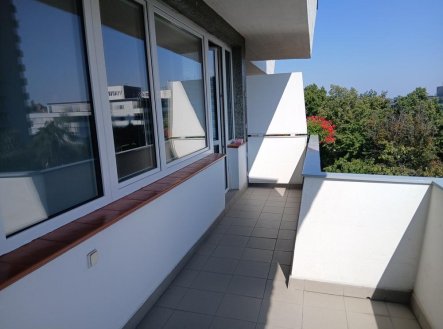 Pronájem bytu, 2+kk, 43 m²