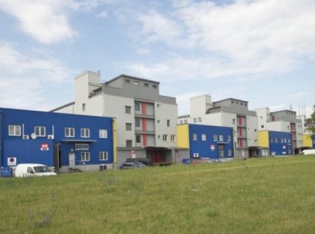 Pronájem skladu, 903 m²