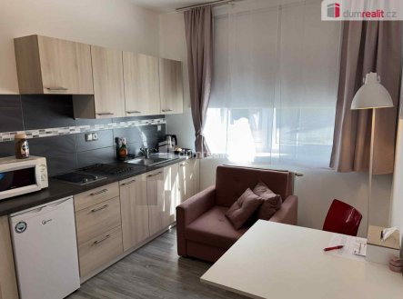 Pronájem bytu, 2+kk, 29 m²