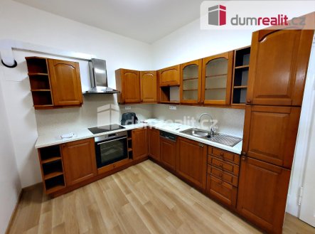 Pronájem bytu, 2+1, 67 m² obrázek