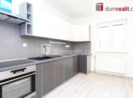Pronájem bytu, 3+1, 104 m²