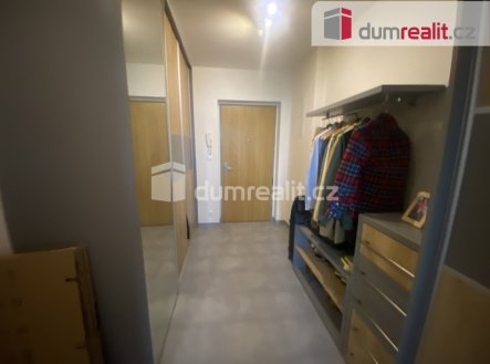 Pronájem bytu, 1+kk, 43 m²