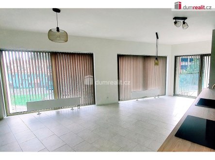 Pronájem bytu, 3+kk, 88 m²