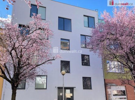 Pronájem bytu, 2+kk, 51 m² obrázek
