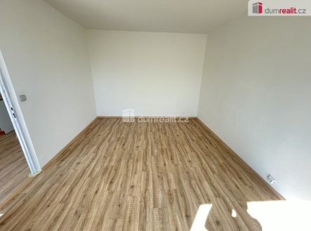 Pronájem bytu, 2+kk, 36 m²
