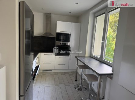 Pronájem bytu, 2+1, 54 m²