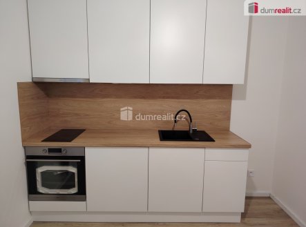 Pronájem bytu, 1+kk, 21 m²