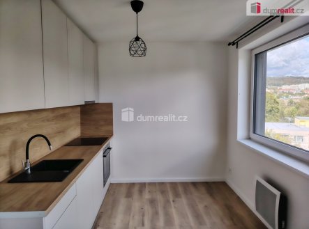Pronájem bytu, 3+kk, 75 m²