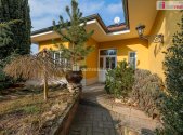 Prodej - dům/vila, 456 m²
