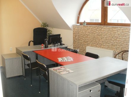 Pronájem kanceláře, 16 m²