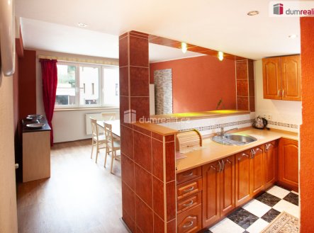 Pronájem bytu, 5+kk, 107 m²