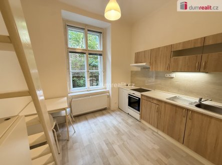 Pronájem bytu, 1+kk, 22 m² obrázek