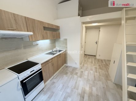 Pronájem bytu, 1+kk, 22 m²