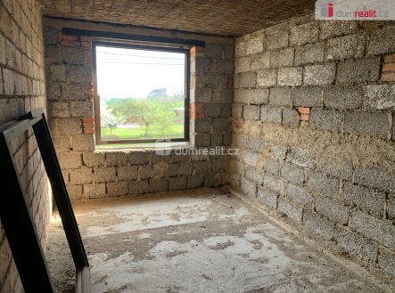 Prodej pozemku pro bydlení, 4 212 m²