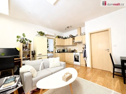 Pronájem bytu, 2+kk, 45 m²
