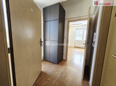 Pronájem bytu, 2+kk, 45 m²