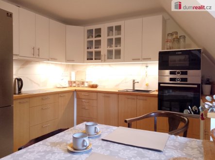 Prodej bytu, 3+1, 87 m²