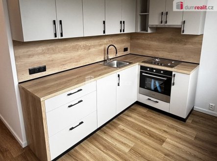 Pronájem bytu, 2+1, 66 m²