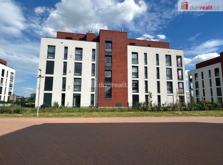 Pronájem bytu, 3+kk, 90 m²