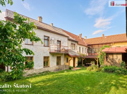 Prodej domu/vily, 293 m²
