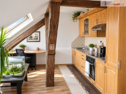 Pronájem bytu, 2+kk, 56 m²