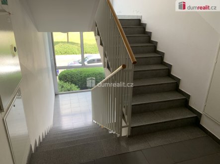 Pronájem bytu, 3+kk, 81 m²
