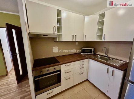 Pronájem bytu, 2+kk, 43 m²
