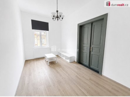 Pronájem bytu, 2+1, 54 m²