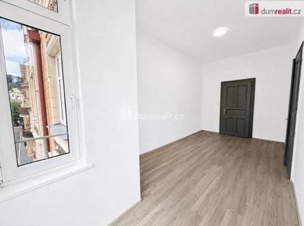 Pronájem bytu, 2+1, 54 m²