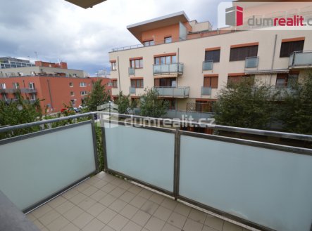 Pronájem bytu, 2+kk, 64 m²