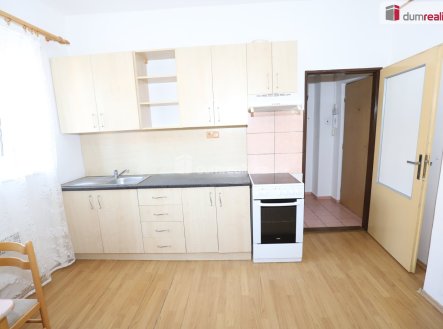 Pronájem bytu, 1+1, 33 m²
