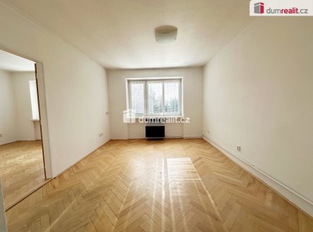 Pronájem bytu, 2+1, 56 m²