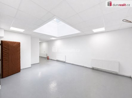 5 | Pronájem - obchodní prostor, 12 m²