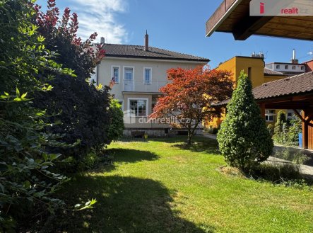 Pronájem komerčního objektu, jiný, 290 m²