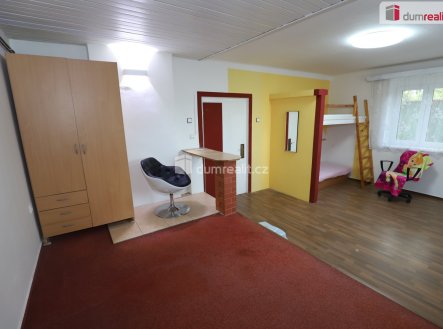 Pronájem bytu, 3+1, 116 m²