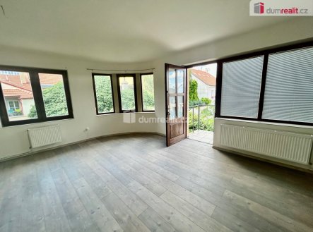 1 | Pronájem - kanceláře, 20 m²