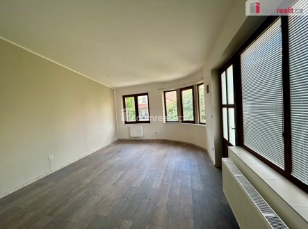 3 | Pronájem - kanceláře, 20 m²
