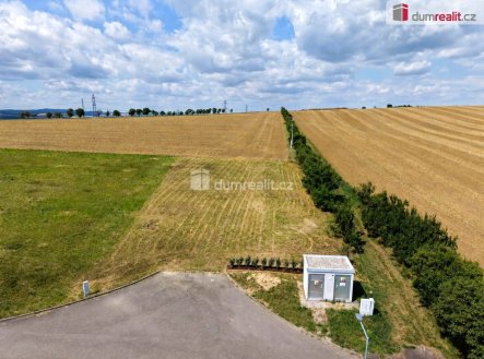 Prodej pozemku pro bydlení, 1 303 m²