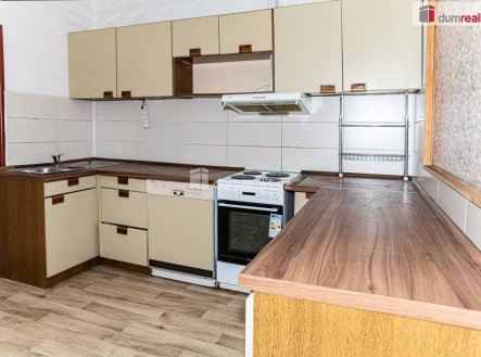 2 | Prodej - dům/vila, 220 m²
