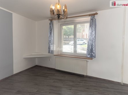 4 | Prodej - dům/vila, 220 m²