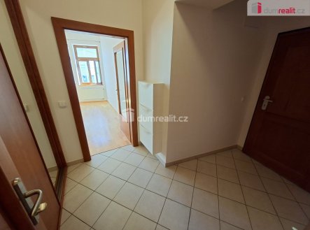 Pronájem bytu, 1+kk, 40 m²