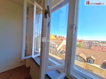 Pronájem bytu, 1+kk, 26 m²
