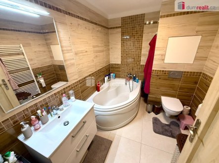 Pronájem bytu, 2+kk, 55 m²