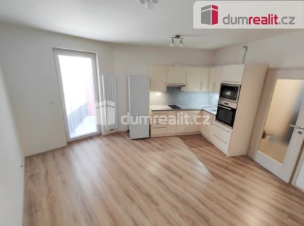 Pronájem bytu, 1+kk, 34 m²