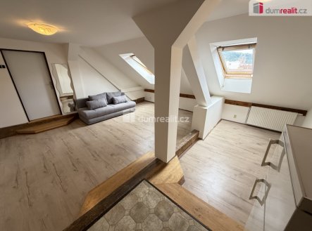 Pronájem bytu, 2+kk, 60 m²