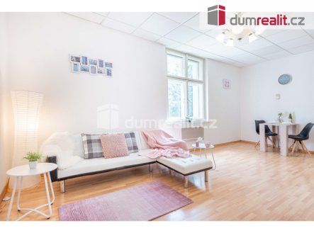 Pronájem bytu, 1+kk, 36 m²
