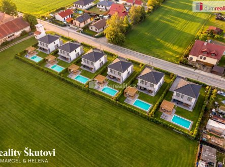 Prodej pozemku pro bydlení, 600 m²