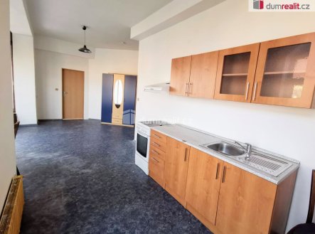 Pronájem bytu, 2+kk, 43 m²