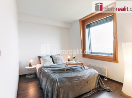 Pronájem kanceláře, 71 m²