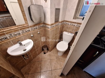 Pronájem kanceláře, 51 m²